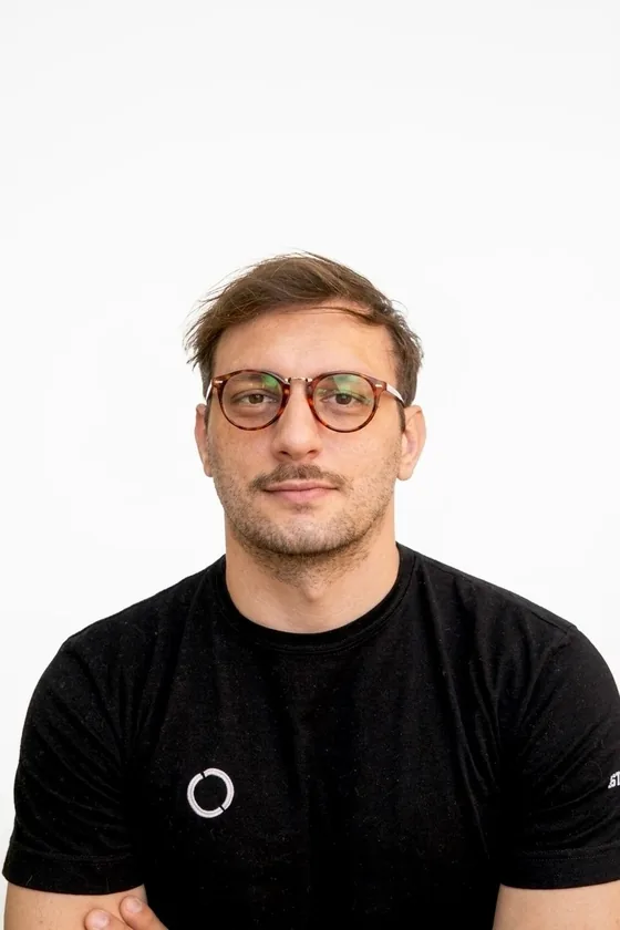 Vitor Correa - Partner at Outera Business Development
